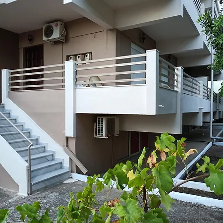 Apartament Luxurious Katakolo
